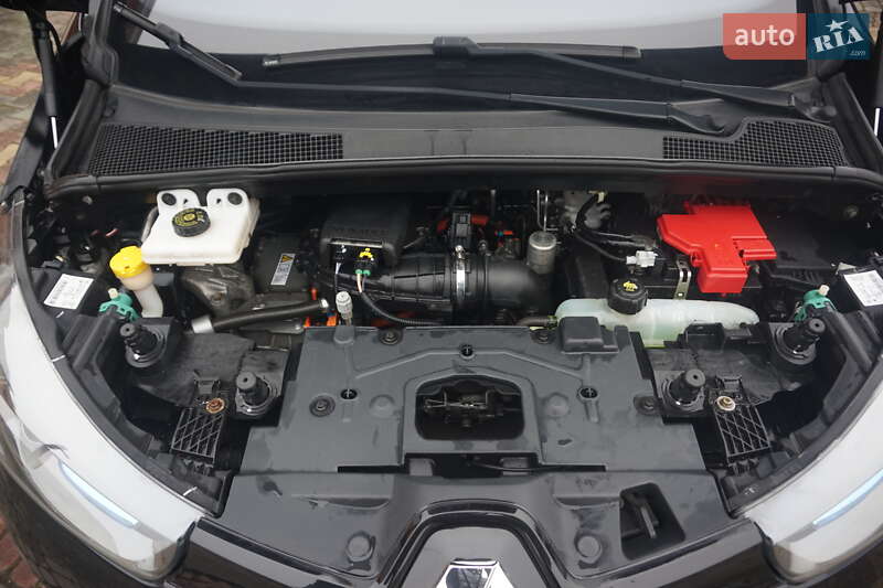 Хетчбек Renault Zoe 2015 в Самборі