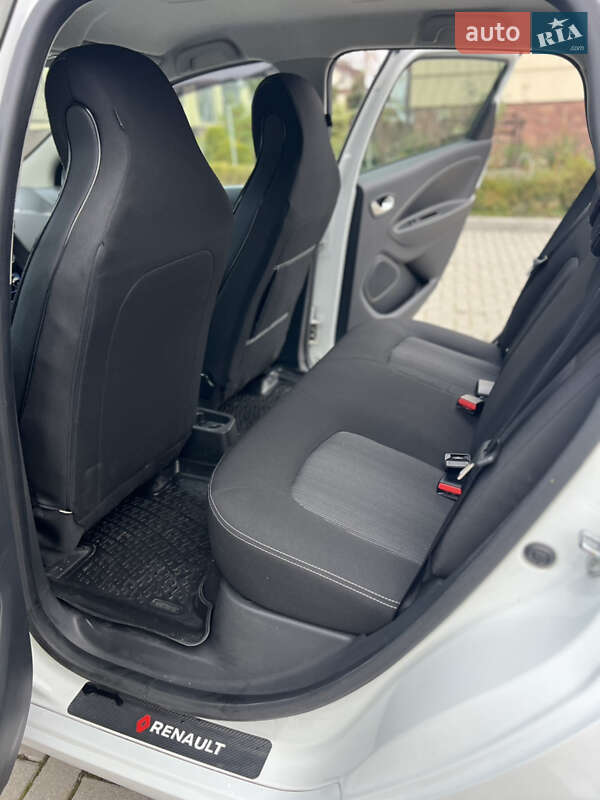 Хетчбек Renault Zoe 2017 в Золочеві