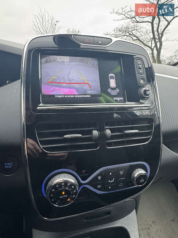 Хэтчбек Renault Zoe 2016 в Николаеве