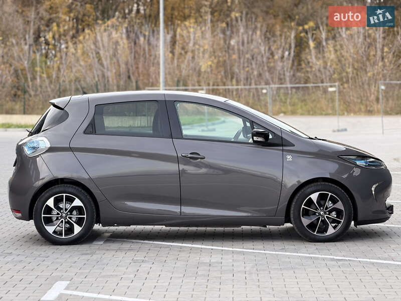 Хэтчбек Renault Zoe 2018 в Дубно