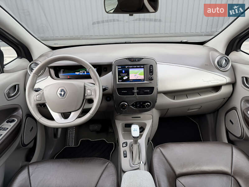 Хэтчбек Renault Zoe 2018 в Дубно