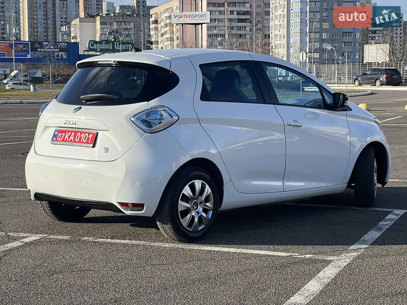 Хэтчбек Renault Zoe 2014 в Киеве фото 12 Хэтчбек Renault Zoe 2014 в Киеве