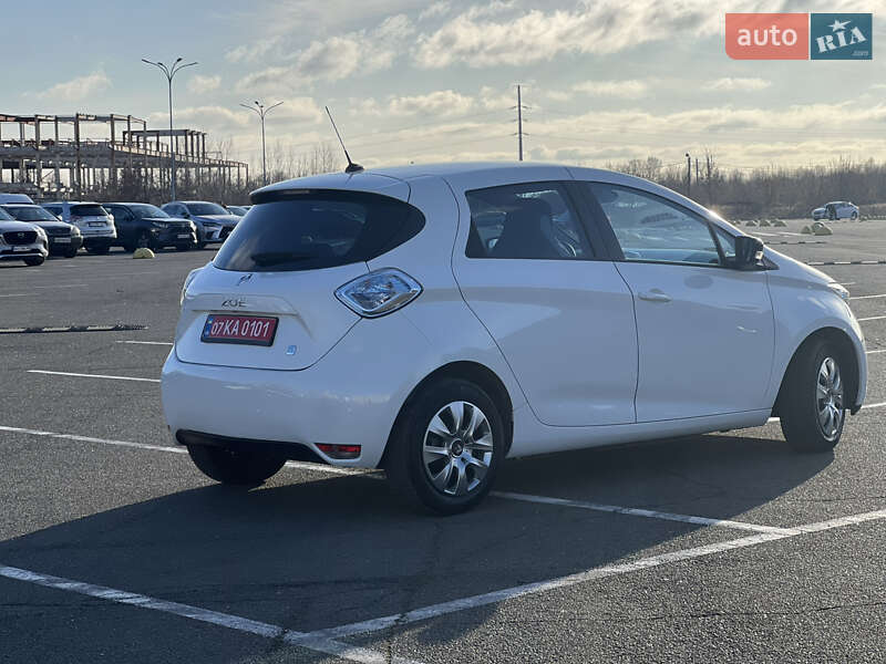 Хэтчбек Renault Zoe 2014 в Киеве фото 30 Хэтчбек Renault Zoe 2014 в Киеве