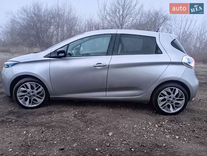 Хэтчбек Renault Zoe 2015 в Кременце фото 8 Хэтчбек Renault Zoe 2015 в Кременце