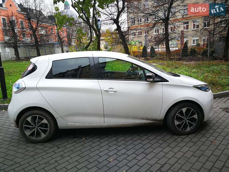 Хэтчбек Renault Zoe 2017 в Тернополе