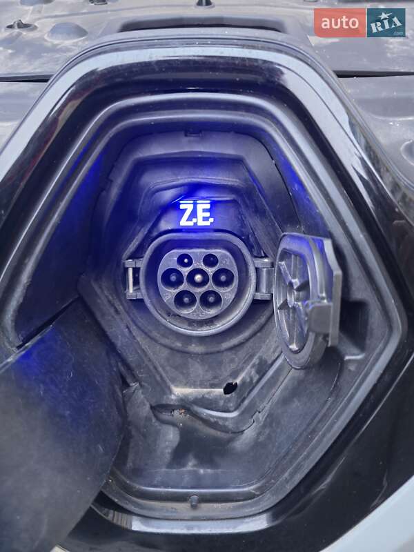 Хэтчбек Renault Zoe 2017 в Тернополе