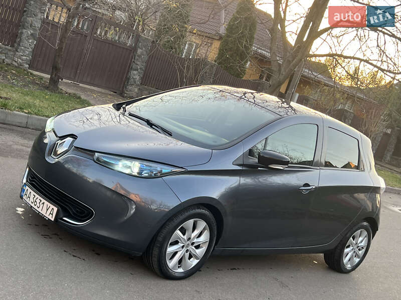 Хэтчбек Renault Zoe 2017 в Киеве