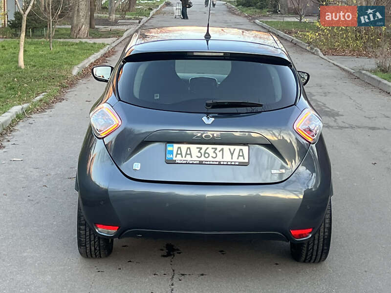 Хэтчбек Renault Zoe 2017 в Киеве