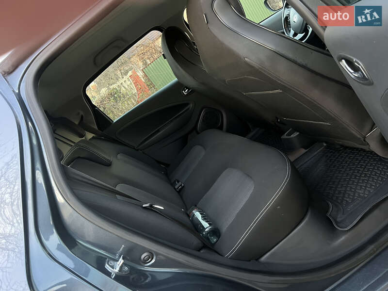 Хэтчбек Renault Zoe 2017 в Киеве
