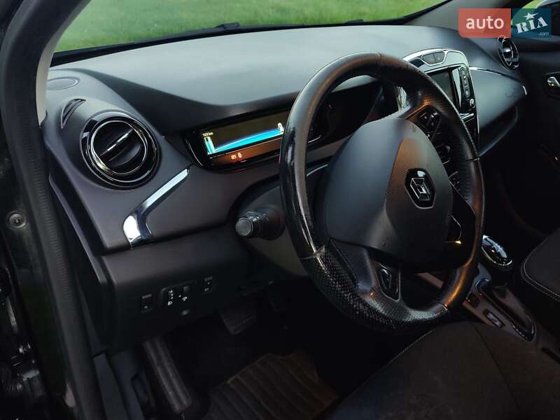 Хэтчбек Renault Zoe 2017 в Луцке фото 18 Хэтчбек Renault Zoe 2017 в Луцке