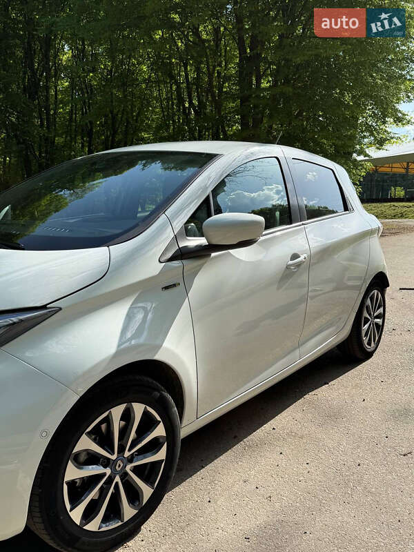 Хэтчбек Renault Zoe 2020 в Пустомытах