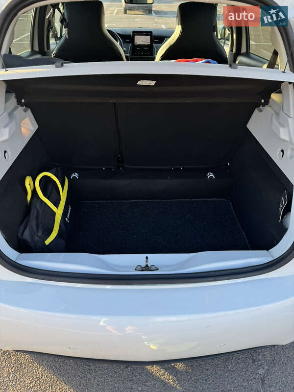 Хэтчбек Renault Zoe 2020 в Пустомытах