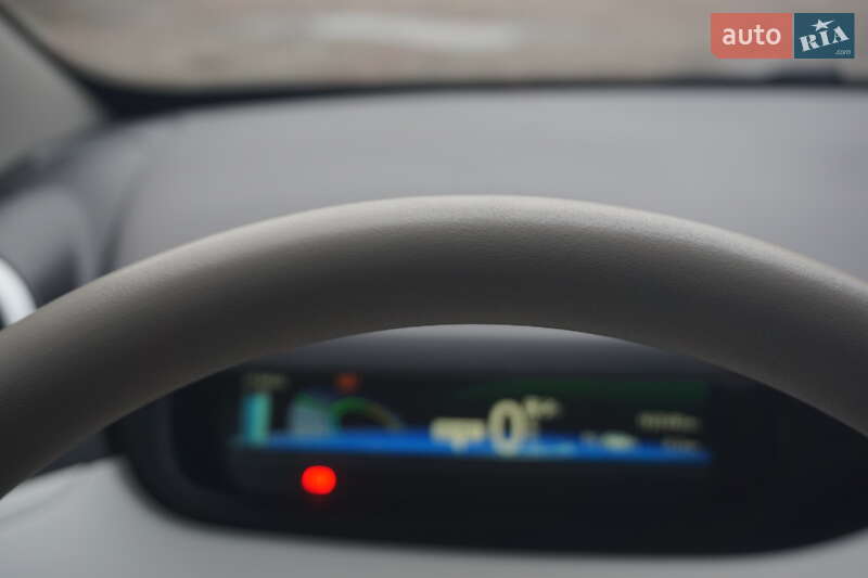 Хэтчбек Renault Zoe 2017 в Самборе фото 33 Хэтчбек Renault Zoe 2017 в Самборе