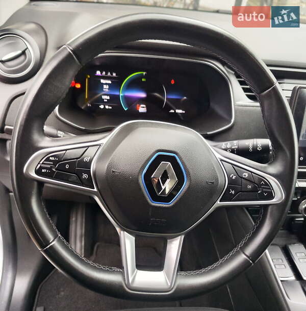 Хэтчбек Renault Zoe 2020 в Новых Санжарах фото 17 Хэтчбек Renault Zoe 2020 в Новых Санжарах