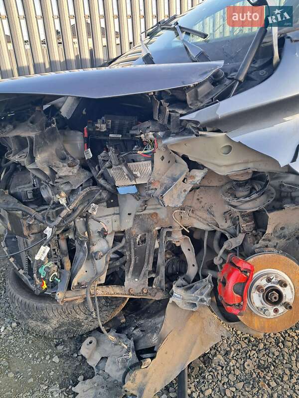 Хэтчбек Renault Zoe 2017 в Луцке фото 10 Хэтчбек Renault Zoe 2017 в Луцке