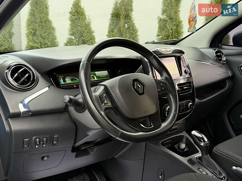 Хэтчбек Renault Zoe 2017 в Дрогобыче