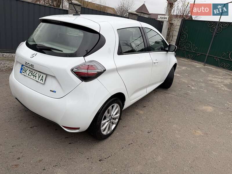 Хэтчбек Renault Zoe 2021 в Дубно