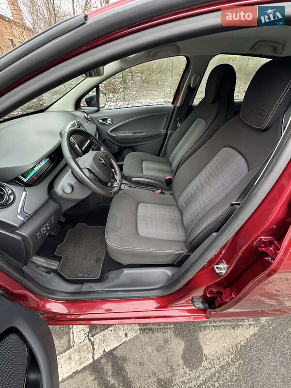 Хетчбек Renault Zoe 2017 в Кам'янець-Подільському фото 12 Хетчбек Renault Zoe 2017 в Кам'янець-Подільському