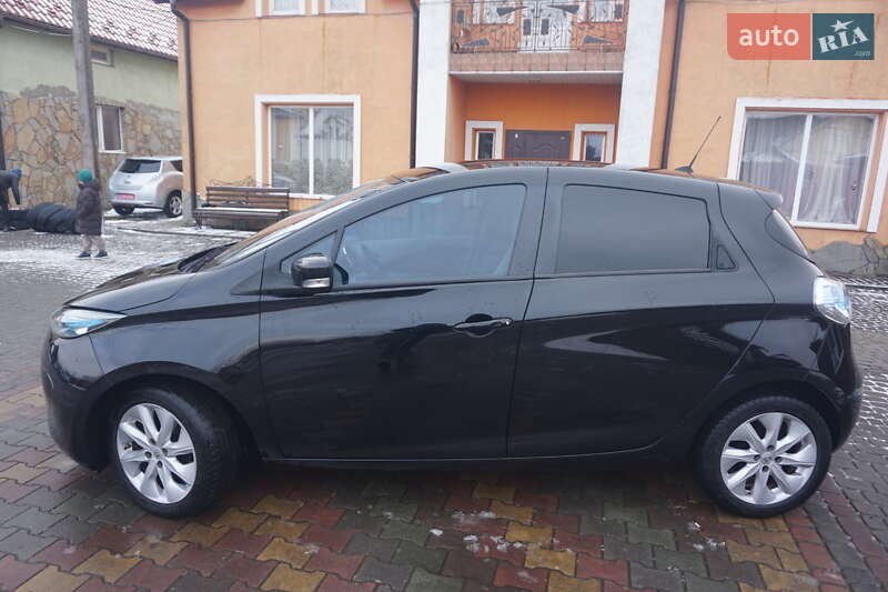 Хэтчбек Renault Zoe 2015 в Самборе фото 20 Хэтчбек Renault Zoe 2015 в Самборе