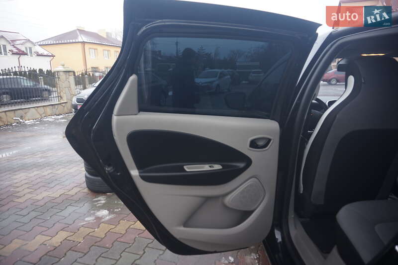 Хэтчбек Renault Zoe 2015 в Самборе фото 44 Хэтчбек Renault Zoe 2015 в Самборе