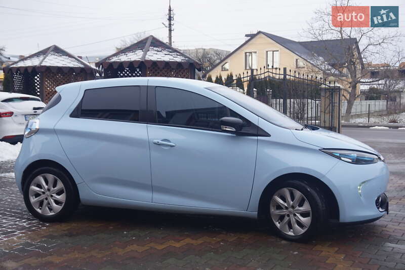 Хэтчбек Renault Zoe 2015 в Самборе фото 6 Хэтчбек Renault Zoe 2015 в Самборе