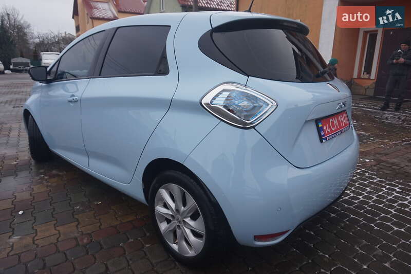 Хэтчбек Renault Zoe 2015 в Самборе фото 21 Хэтчбек Renault Zoe 2015 в Самборе