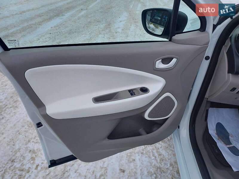 Хетчбек Renault Zoe 2018 в Івано-Франківську