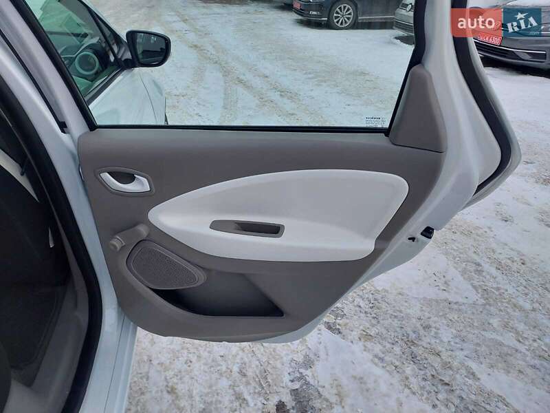 Хетчбек Renault Zoe 2018 в Івано-Франківську