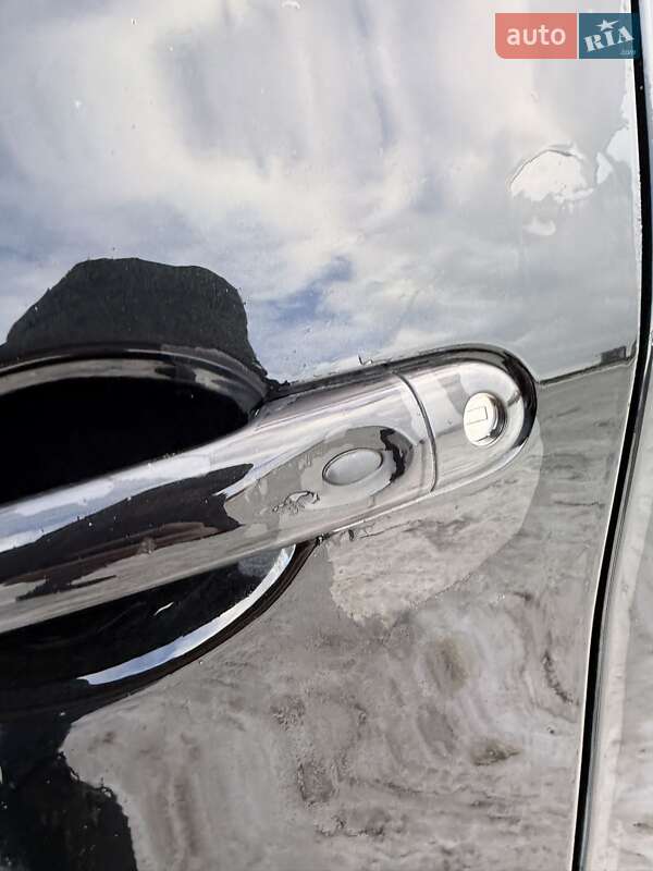 Хетчбек Renault Zoe 2015 в Львові