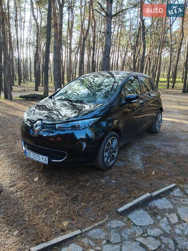 Хэтчбек Renault Zoe 2016 в Днепре