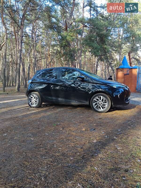 Хэтчбек Renault Zoe 2016 в Днепре