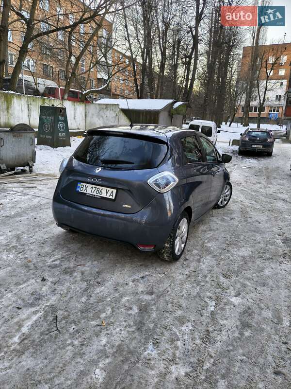 Хэтчбек Renault Zoe 2017 в Хмельницком