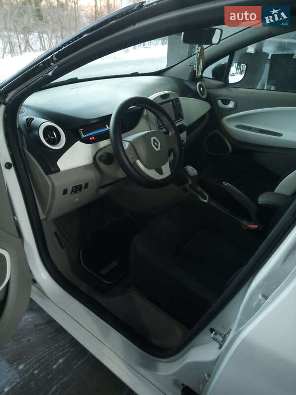 Хетчбек Renault Zoe 2019 в Львові фото Хетчбек Renault Zoe 2019 в Львові