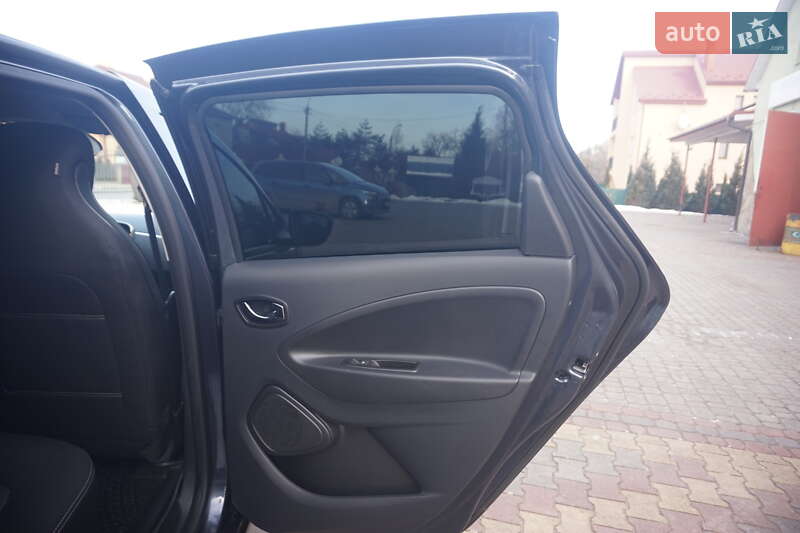 Хэтчбек Renault Zoe 2018 в Самборе фото 44 Хэтчбек Renault Zoe 2018 в Самборе