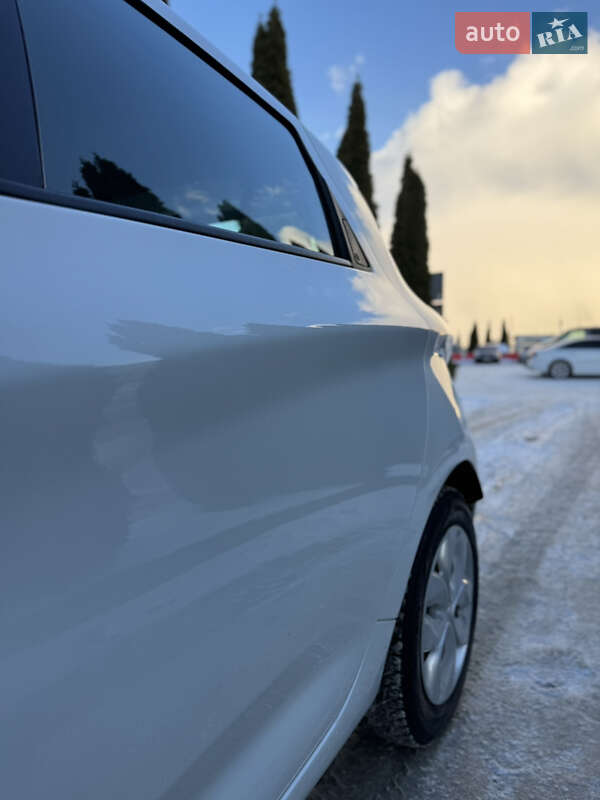 Хэтчбек Renault Zoe 2017 в Городке