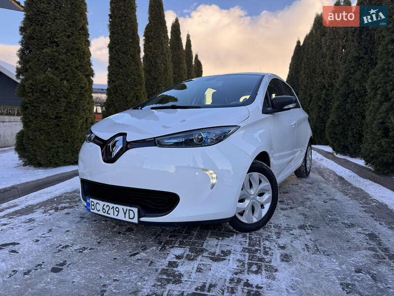 Хэтчбек Renault Zoe 2017 в Городке