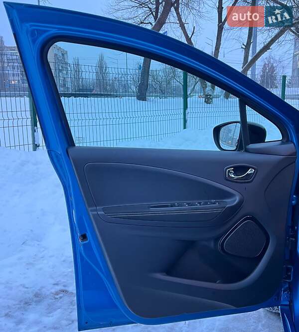 Хэтчбек Renault Zoe 2018 в Киеве