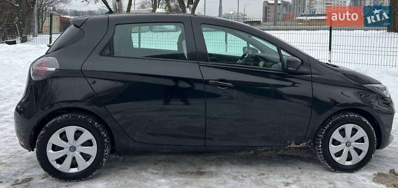Хэтчбек Renault Zoe 2020 в Киеве