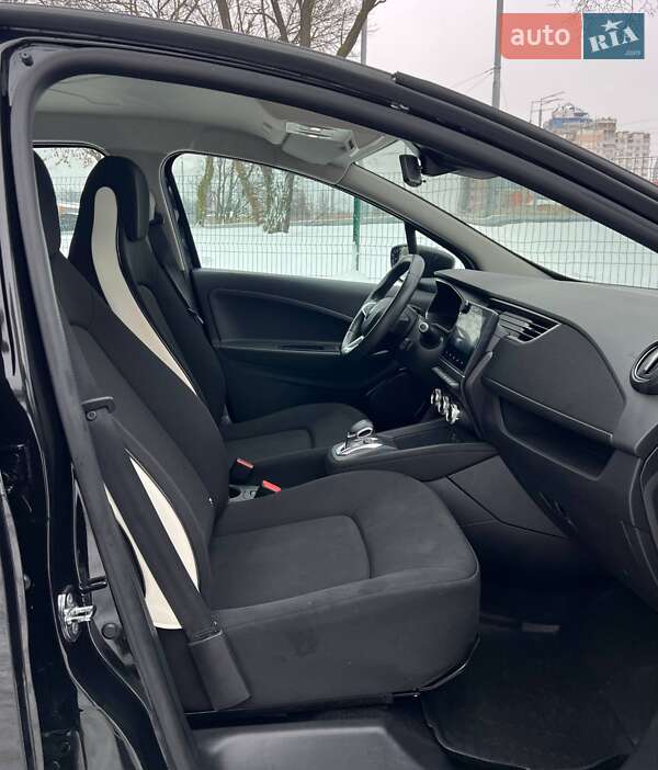 Хэтчбек Renault Zoe 2020 в Киеве
