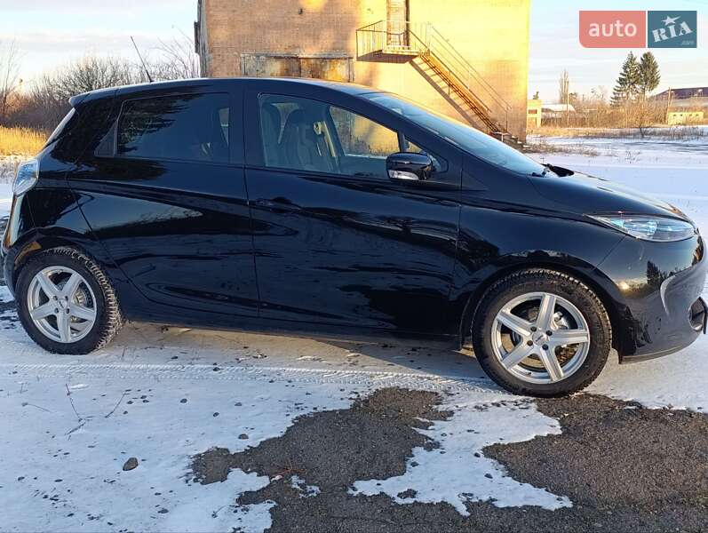 Хэтчбек Renault Zoe 2018 в Дубно