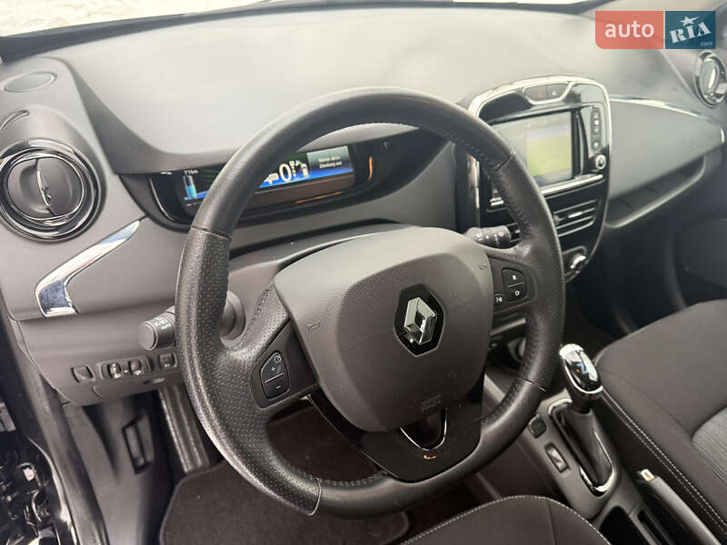 Хэтчбек Renault Zoe 2017 в Ужгороде
