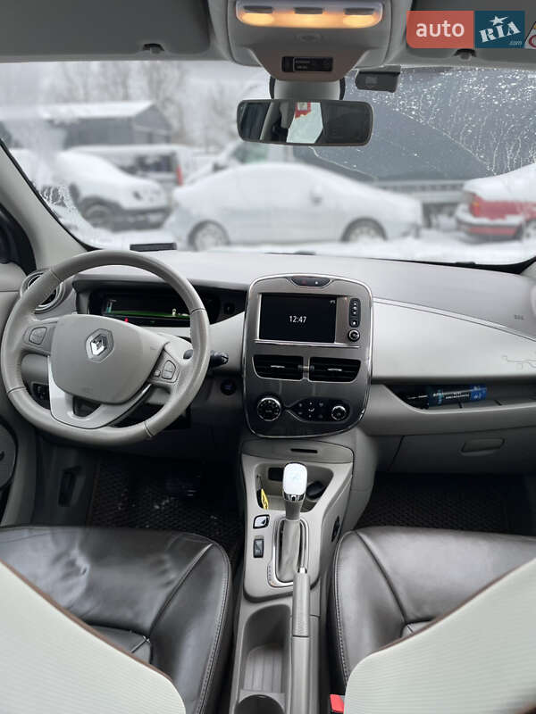 Хэтчбек Renault Zoe 2017 в Хмельницком