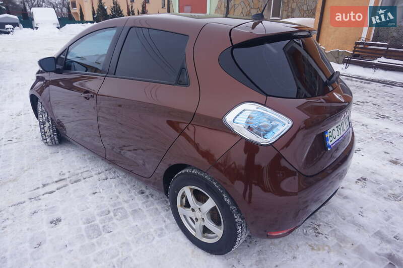 Хэтчбек Renault Zoe 2015 в Самборе