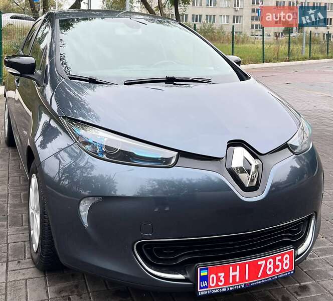 Хэтчбек Renault Zoe 2017 в Киеве фото 3 Хэтчбек Renault Zoe 2017 в Киеве