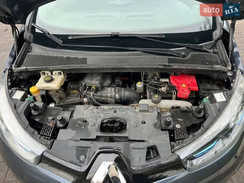 Хэтчбек Renault Zoe 2017 в Киеве фото 20 Хэтчбек Renault Zoe 2017 в Киеве