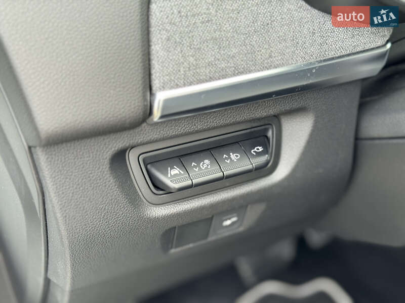 Хэтчбек Renault Zoe 2019 в Львове фото 9 Хэтчбек Renault Zoe 2019 в Львове