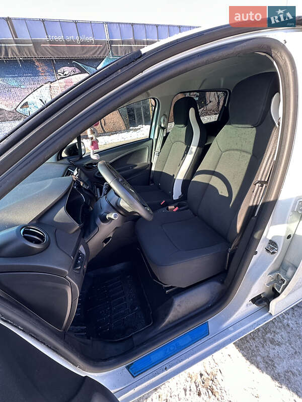 Хэтчбек Renault Zoe 2019 в Луцке