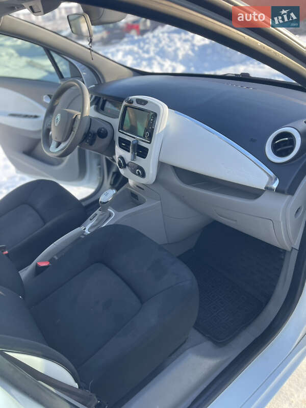Хэтчбек Renault Zoe 2014 в Ровно фото 16 Хэтчбек Renault Zoe 2014 в Ровно