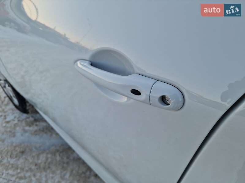 Хэтчбек Renault Zoe 2020 в Виннице фото 22 Хэтчбек Renault Zoe 2020 в Виннице