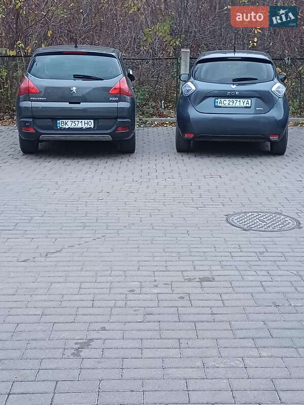 Хэтчбек Renault Zoe 2017 в Ровно фото 11 Хэтчбек Renault Zoe 2017 в Ровно